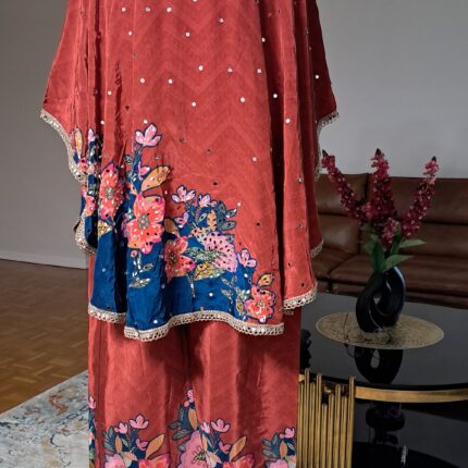 Premium Indian Short Kaftan – Crepe Fabric